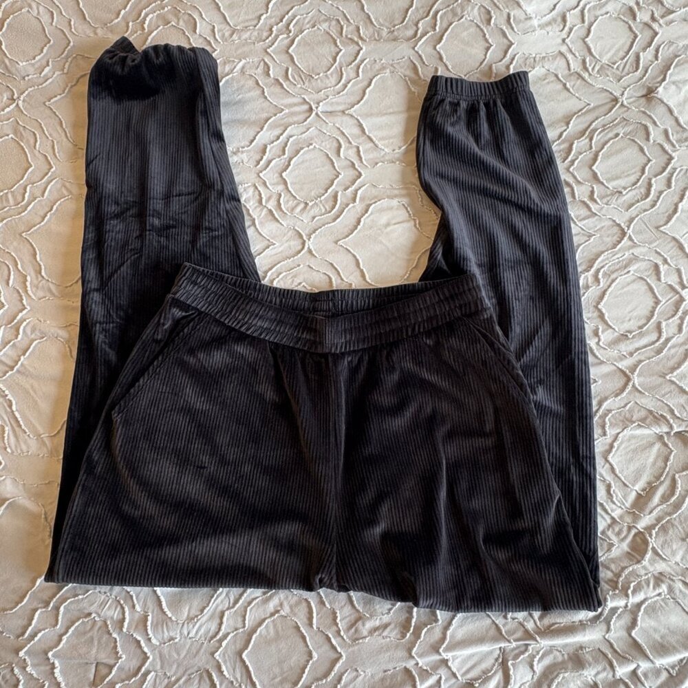 NWOT Victoria's Secret Lounge Pants - Picture 3 of 6